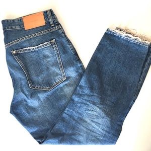 H&M Boyfriend Low Ripped Jeans